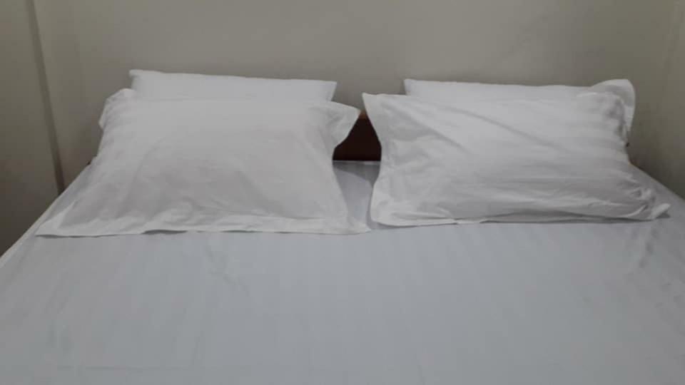 Lux Pillow Hostel Hpa-an Eksteriør billede