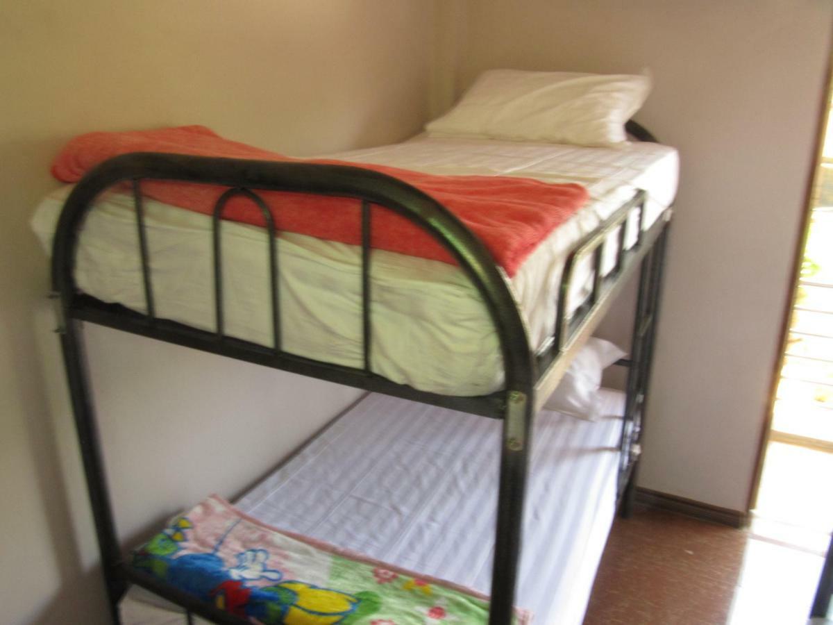 Lux Pillow Hostel Hpa-an Eksteriør billede